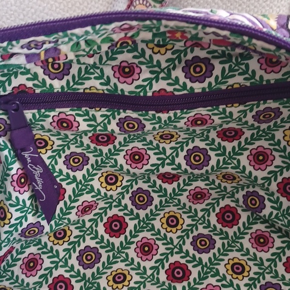 Vera Bradley Large Shoulder Bag / Tote In Viva La Vera Floral Pattern - Picture 14 of 17